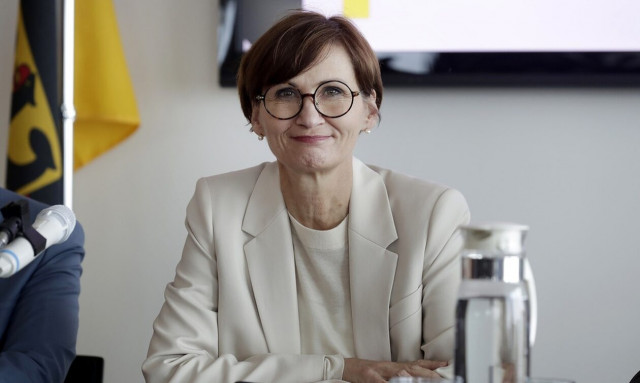 Γερμανία: «Οι μαθητές να προετοιμαστούν για το ενδεχόμενο πολέμου» - Θύελλα από την πρόταση υπουργού