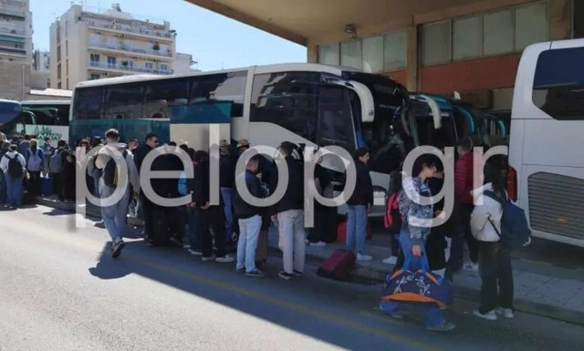 Αδειάζει η Πάτρα: Αναχωρούν οι χιλιάδες επισκέπτες του Καρναβαλιού – Το αδιαχώρητο στα ΚΤΕΛ