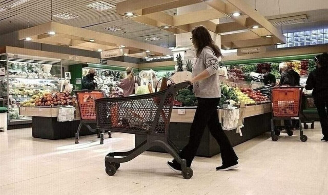 Καθαρά Δευτέρα: Ποια σούπερ μάρκετ είναι ανοιχτά - Το ωράριο λειτουργίας τους