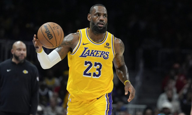 NBA: «Ισοπεδωτικοί» οι Λέικερς, ο Μπράνσον «εκτέλεσε» τους Ουόριορς | Αποτελέσματα και βαθμολογίες