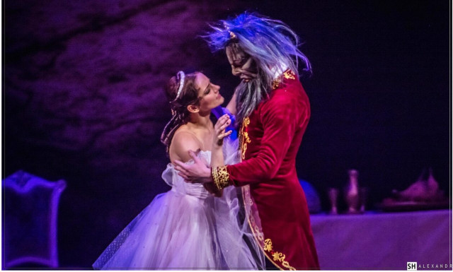 Η Πεντάμορφη και το Τέρας στον «Ελληνικό Κόσμο»