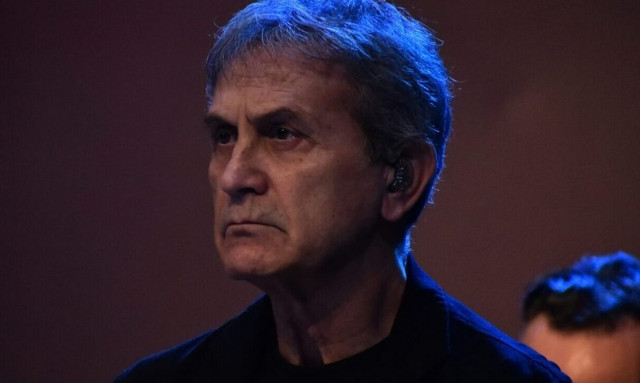 Γιώργος Νταλάρας: Θύμα διαδικτυακής απάτης ο τραγουδιστής