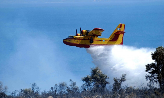 «Κλείδωσε» η συμφωνία με τον Καναδά για την αγορά επτά Canadair: «Μία μεγάλη αγορά για εμάς»