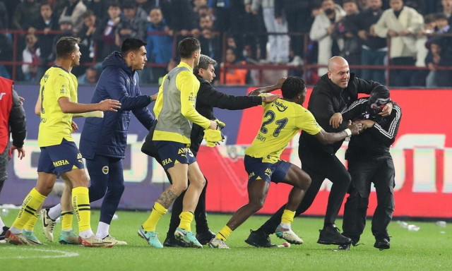 Ολυμπιακός: Κίνδυνος αποκλεισμού Φενέρμπαχτσε από Conference League μετά τα επεισόδια