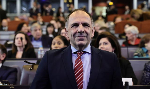 Γεραπετρίτης: «Η Ελλάδα ασκεί εξωτερική πολιτική αρχών, βασισμένη στο Διεθνές Δίκαιο».