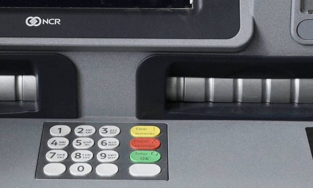 ΑΤΜ: Γιατί το PIN αποτελείται από τέσσερα ψηφία - Η αρχική ιδέα του εφευρέτη