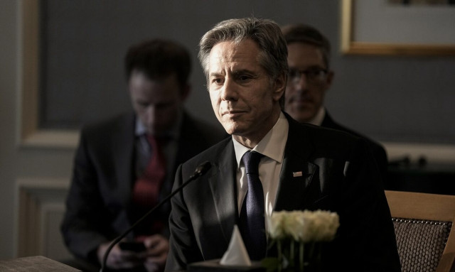 Στο Ισραήλ ο Μπλίνκεν: Αυξάνονται οι διεθνείς πιέσεις για κατάπαυση του πυρός στη Γάζα