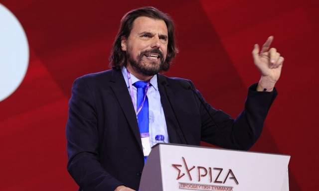 Πέτρος Παππάς: Το -πολύ- «δεξιό χέρι» του Στέφανου Κασσελάκη που προκαλεί αντιδράσεις