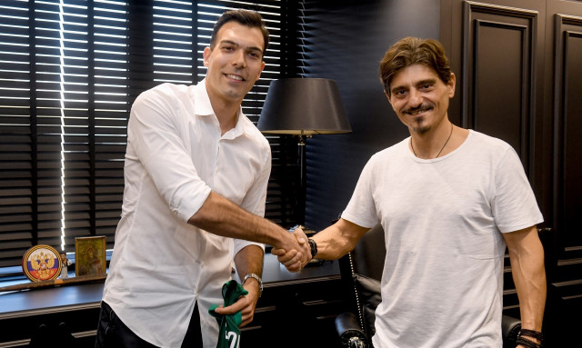 Η ανάρτηση του Κώστα Σλούκα και το «ηγέτης» του Δημήτρη Γιαννακόπουλου