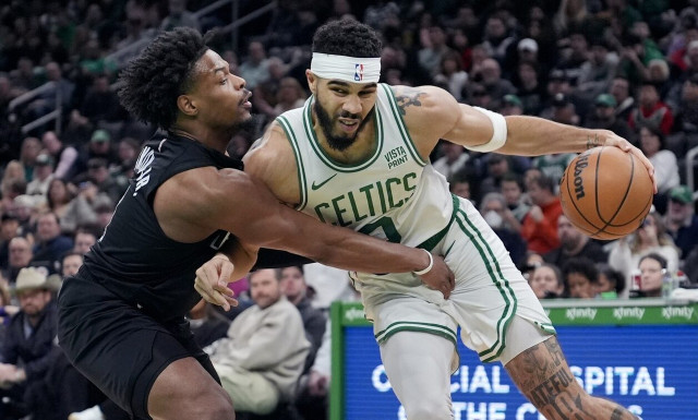 NBA: Χωρίς φρένο οι Σέλτικς - Πέρασαν κι από το Σικάγο (vids)