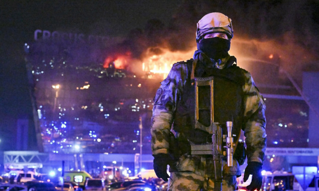 WSJ: Το Ισλαμικό Κράτος αδιαφορεί για τις συγκρούσεις της Δύσης - Όλοι είναι εχθροί του και στόχοι