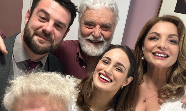 Άντζελα Γκερέκου: Η έκπληξη που δέχτηκε από την κόρη της και τους συνεργάτες της