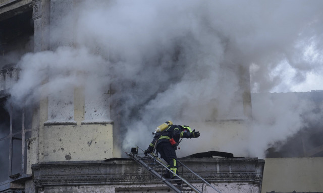 Iσχυρές εκρήξεις στο Κίεβο - Στα καταφύγια οι κάτοικοι της ουκρανικής πρωτεύουσας