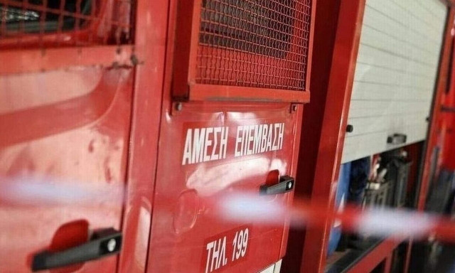 Κρήτη: Σφοδρή σύγκρουση μηχανών - Η μια τυλίχτηκε στις φλόγες