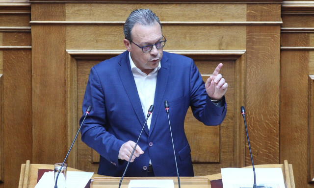 Φάμελλος: «Ο πρωθυπουργός οφείλει να έλθει στη Βουλή και να απολογηθεί»