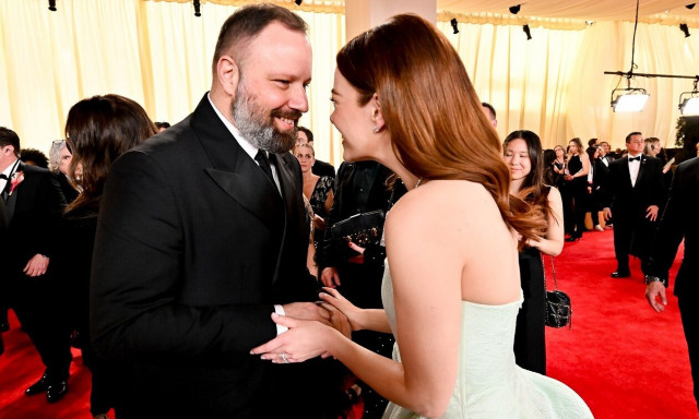 Η επόμενη ταινία του Λάνθιμου με την Έμα Στόουν έχει τρέιλερ