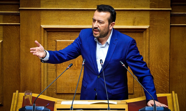 Πρόταση δυσπιστίας: Κλυδωνισμοί στην «ενωμένη αντιπολίτευση» από τη δήλωση Παππά περί προσυνεννόησης