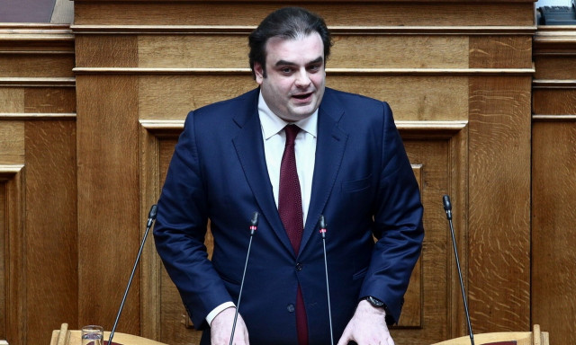 Πιερρακάκης: Κάποιοι δεν μπορούν να διαχειριστούν την εσωτερική τους δυσπιστία