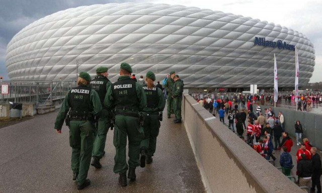 Τρομοκρατία στην Ευρώπη: Συναγερμός στο ντέρμπι Μπάγερν - Ντορτμούντ