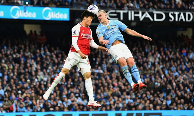 Premier League: Κερδισμένη η Λίβερπουλ από το «φτωχό» ντέρμπι της Μάντσεστερ Σίτι με την Άρσεναλ