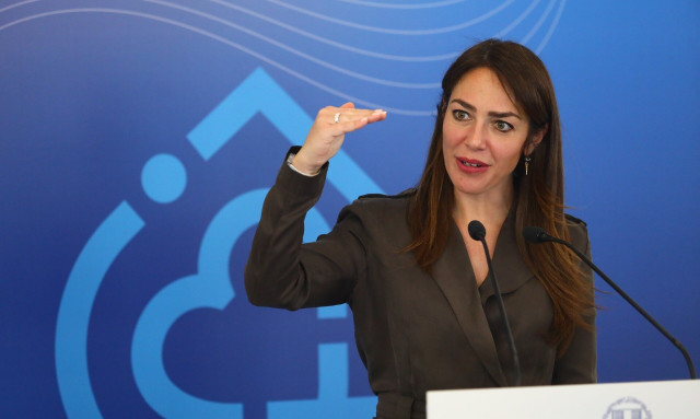 Δόμνα Μιχαηλίδου: «Με βάση το νέο κατώτατο μισθό θα υπολογιστούν Δώρο Πάσχα και επίδομα αδείας»