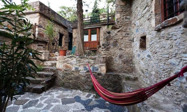 Μηλιά Χανίων: Το χωριό χωρίς ρεύμα που αποτελεί εμπειρία ζωής!