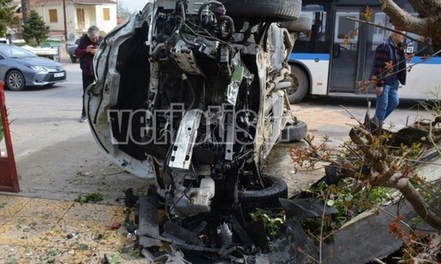 Βέροια: Διπλή η τραγωδία - Κατέληξε και η 20χρονη κοπέλα έπειτα από το τροχαίο