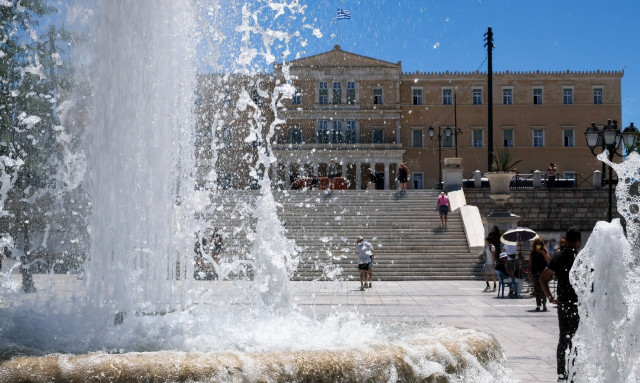 Καιρός - Σάκης Αρναούτογλου: Τους 29 βαθμούς θα φτάσει η θερμοκρασία μέχρι την Κυριακή