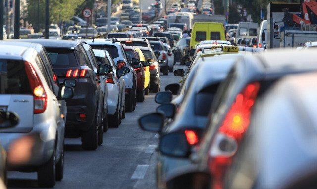 Κίνηση στους δρόμους: Στο «κόκκινο» ο Κηφισός - Σημειωτόν η Κηφισίας