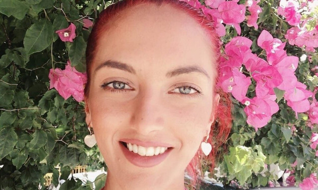 Άγιοι Ανάργυροι: «Αντί να πάω την κόρη μου νυφούλα, θα την πάω στο νεκροταφείο», λέει ο πατέρας της