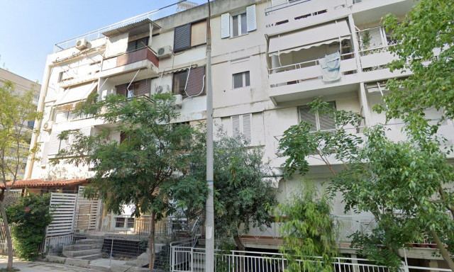 Νέος Κόσμος: Το κράτος έχτισε προσφυγικές κατοικίες και η Πολεοδομία τις βγάζει αυθαίρετες