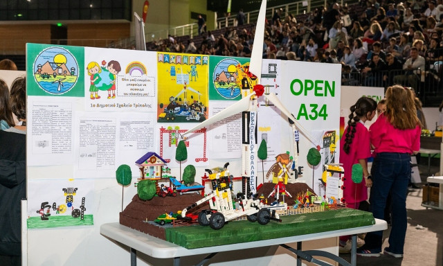 10 χρόνια η COSMOTE συμβάλλει στη διάδοση και ανάπτυξη της  Εκπαιδευτικής Ρομποτικής στην Ελλάδα