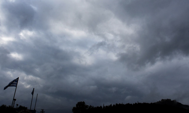 Καιρός: Αλλαγές στο σκηνικό με βροχές και ενίσχυση του βοριά - Η πρόγνωση για το Σαββατοκύριακο