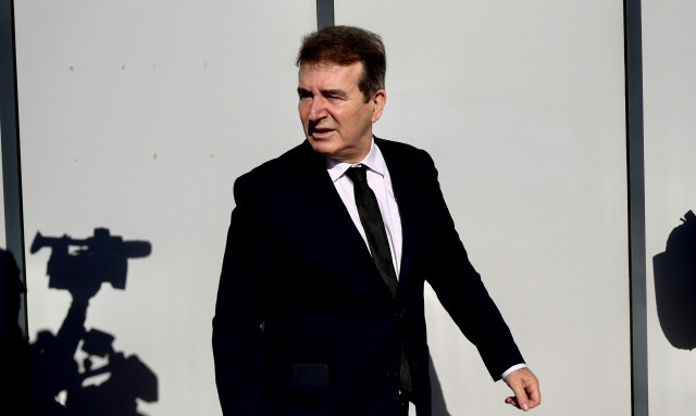 Χρυσοχοΐδης: «Τίποτα δεν πήγε καλά στους Αγίους Αναργύρους - Είμαι συντετριμμένος»