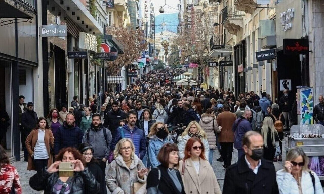 Πάσχα 2024: Πώς θα λειτουργήσουν τα καταστήματα με το εορταστικό ωράριο