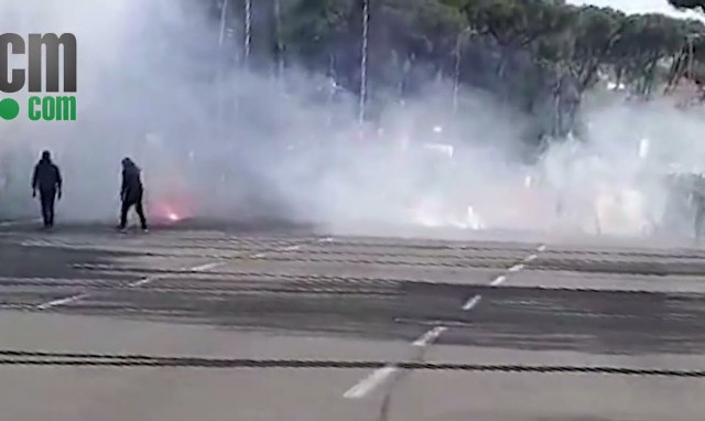 Ιταλία: «Άγριες» συμπλοκές στη Ρώμη, πριν το ντέρμπι της Serie A, Ρόμα – Λάτσιο | Δείτε video