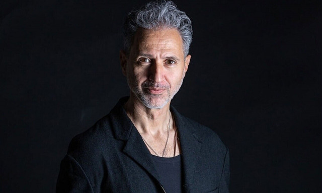 Δημήτρης Κόκοτας: Παραμένει στη ΜΕΘ ο τραγουδιστής - Τα νεότερα για την υγεία του