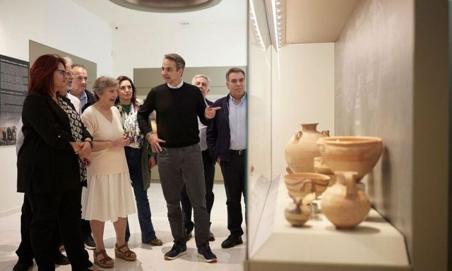 Μητσοτάκης από την Τήλο: Το πρώτο νησί παγκοσμίως που έχει μηδενίσει την ταφή απορριμμάτων