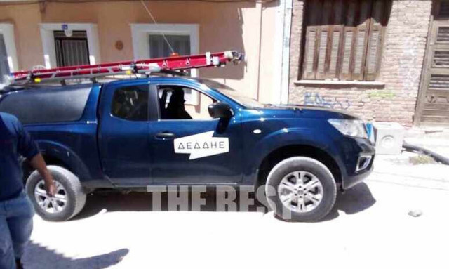 Πάτρα: Όχημα πάτησε καλώδιο υψηλής τάσεις και προκλήθηκε έκρηξη - Δείτε εικόνες