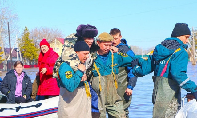 Συναγερμός στη Ρωσία:  Πάνω από 10.400 σπίτια έχουν πλημμυρίσει σε όλη τη χώρα