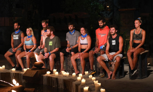Survivor: Δεν βοηθάει την ομάδα και τον έβγαλαν στον «τάκο» - Υποψήφιος ο Θοδωρής
