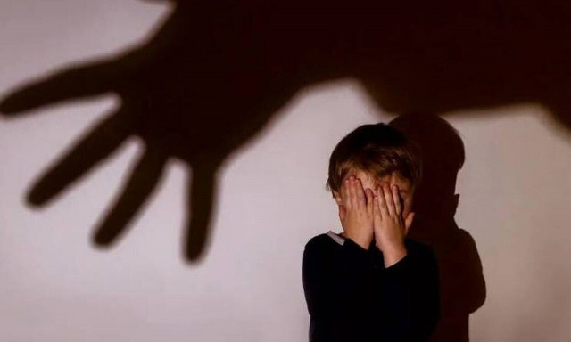 Αλεξανδρούπολη: Αυτό είναι το δωμάτιο που φέρεται να κλείδωνε τα παιδιά η παιδαγωγός