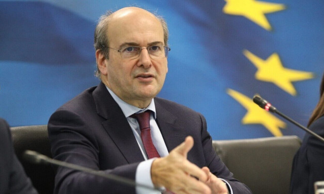 Κωστής Χατζηδάκης προς τις τράπεζες: «Κερδοφορία δεν σημαίνει ασυδοσία»