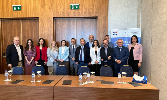 Ενεργειακή αναβάθμιση και ανακαίνιση 3 νοσοκομείων και 26 Κέντρων Υγείας σε Μακεδονία και Θράκη