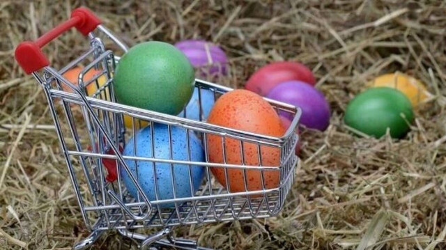 Εορταστικό ωράριο Πάσχα 2024: Ποια Κυριακή τα καταστήματα θα είναι ανοιχτά