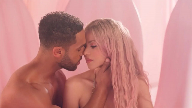 Σακίρα: Είναι πλέον ζευγάρι με τον Λουσιέν Λαβίσκουντ  - Έχουν μια βαθιά σύνδεση, λέει πηγή