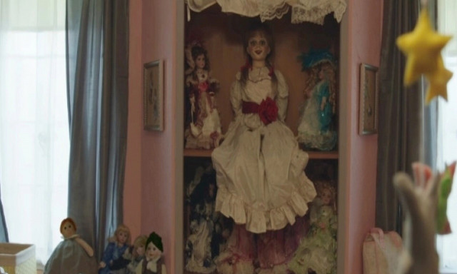 Η ανατριχιαστική ιστορία της πραγματικής «Annabelle»: Ο αγιασμός και οι προσευχές