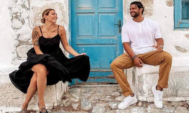 Κωνσταντίνος Βασάλος: Τι απαντά για την κοινή φωτογραφία με την Ευρυδίκη Βαλαβάνη