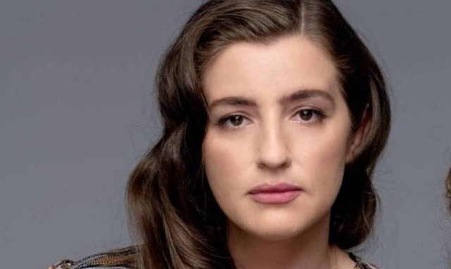 «Nα με λες μαμά»: Η νέα σειρά του ALPHA θα καθηλώσει –Τι δηλώνουν Μαρία Κίτσου και οι άλλοι ηθοποιοί