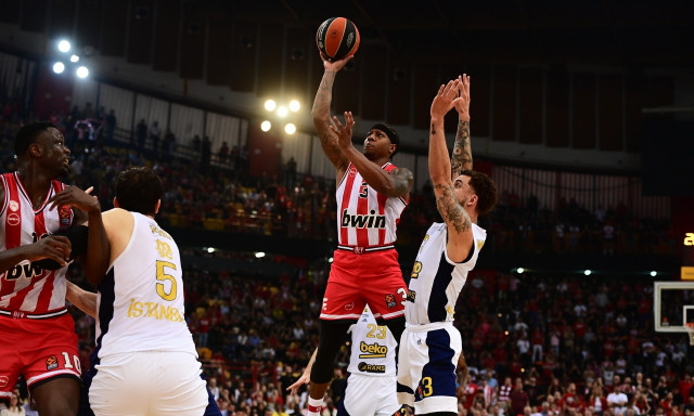Euroleague, Ολυμπιακός - Φενέρμπαχτσε 84-81: Πήρε το θρίλερ και παίζει με Μπαρτσελόνα